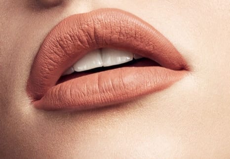 FENTY BEAUTY - STUNNA LIP PAINT - UNBUTTON