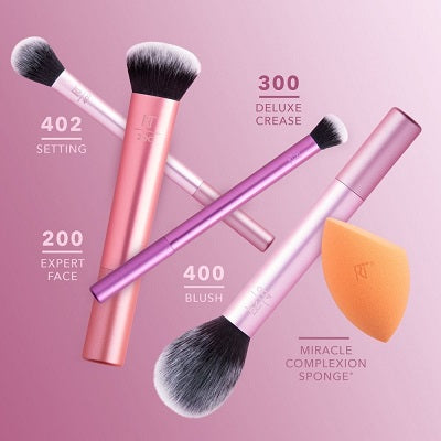 REAL TECHNIQUES - EVERYDAY ESSENTIALS BRUSHES AND SPONGE SET
