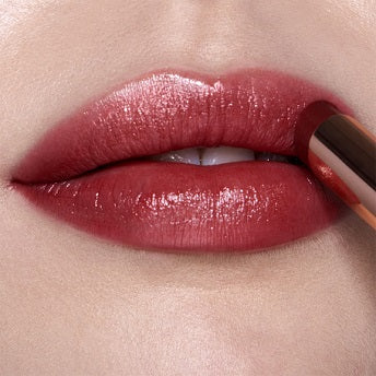 Charlotte Tilbury Superstar Lips Lipstick Walk of Shame In Pakistan