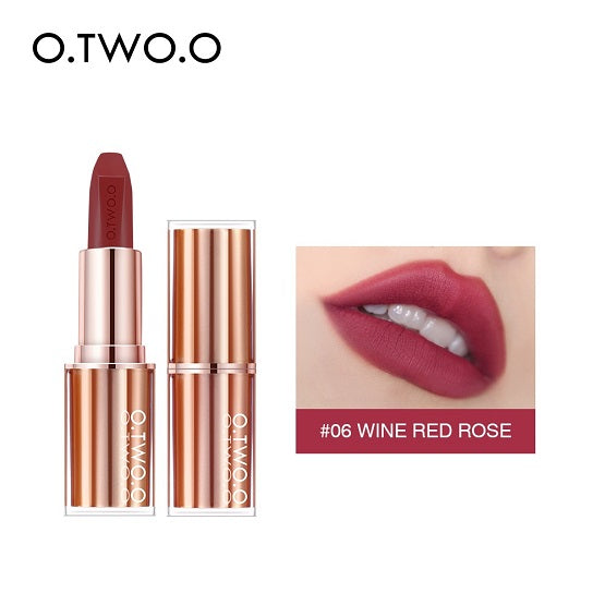 O.TWO.O - Gorgeous Lipstick - 06 Wine Red Rose