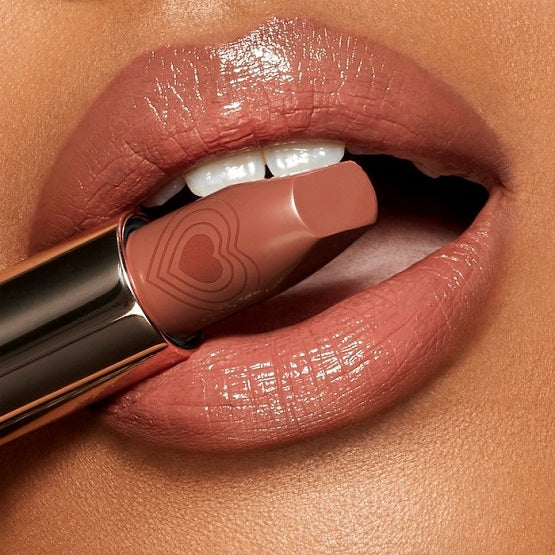 CHARLOTTE TILBURY K.I.S.S.I.N.G Lipstick Nude Romance In Pakistan