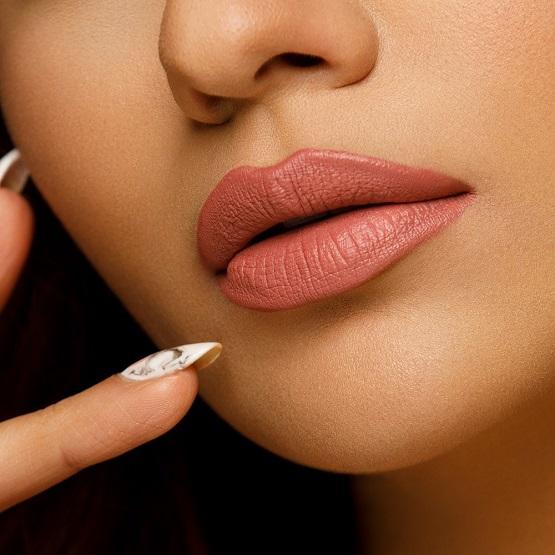SARA Ali Cosmetics - Liquid Matte Lipstick - Pisces