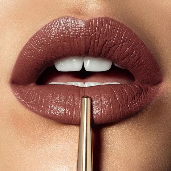 HOURGLASS - Confession™ Ultra Slim High Intensity Refillable Lipstick - I'm Addicted
