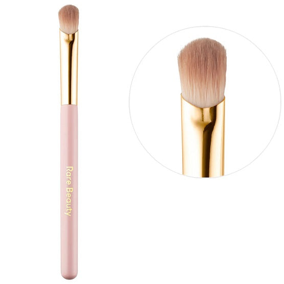 RARE BEAUTY - Stay Vulnerable All - Over Eyeshadow Brush