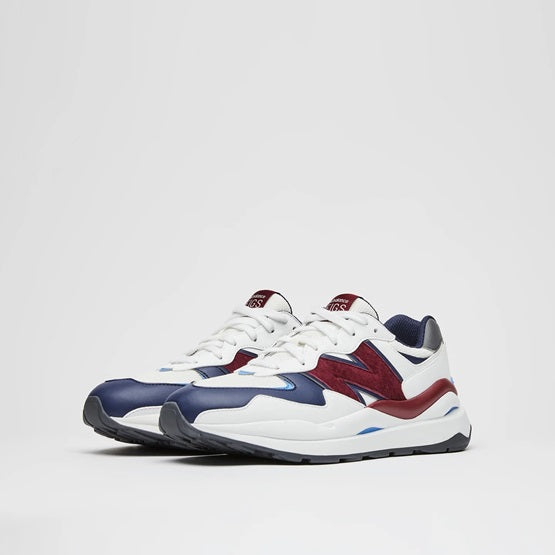 FIGS - New Balance 5740 - M4.5/W6 - Optic White/Navy