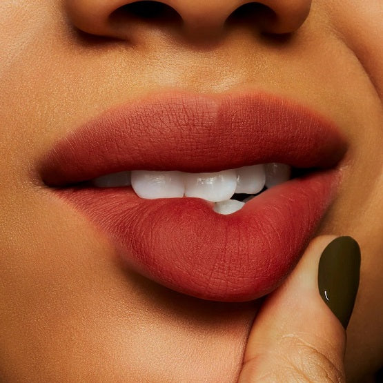 MAC - Powder Kiss Liquid Lipcolour - Marrakesh Mere
