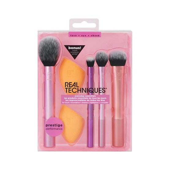 Real Techniques - Everyday Essentials Makeup Brush Set with Sponge - 6 Pcs set