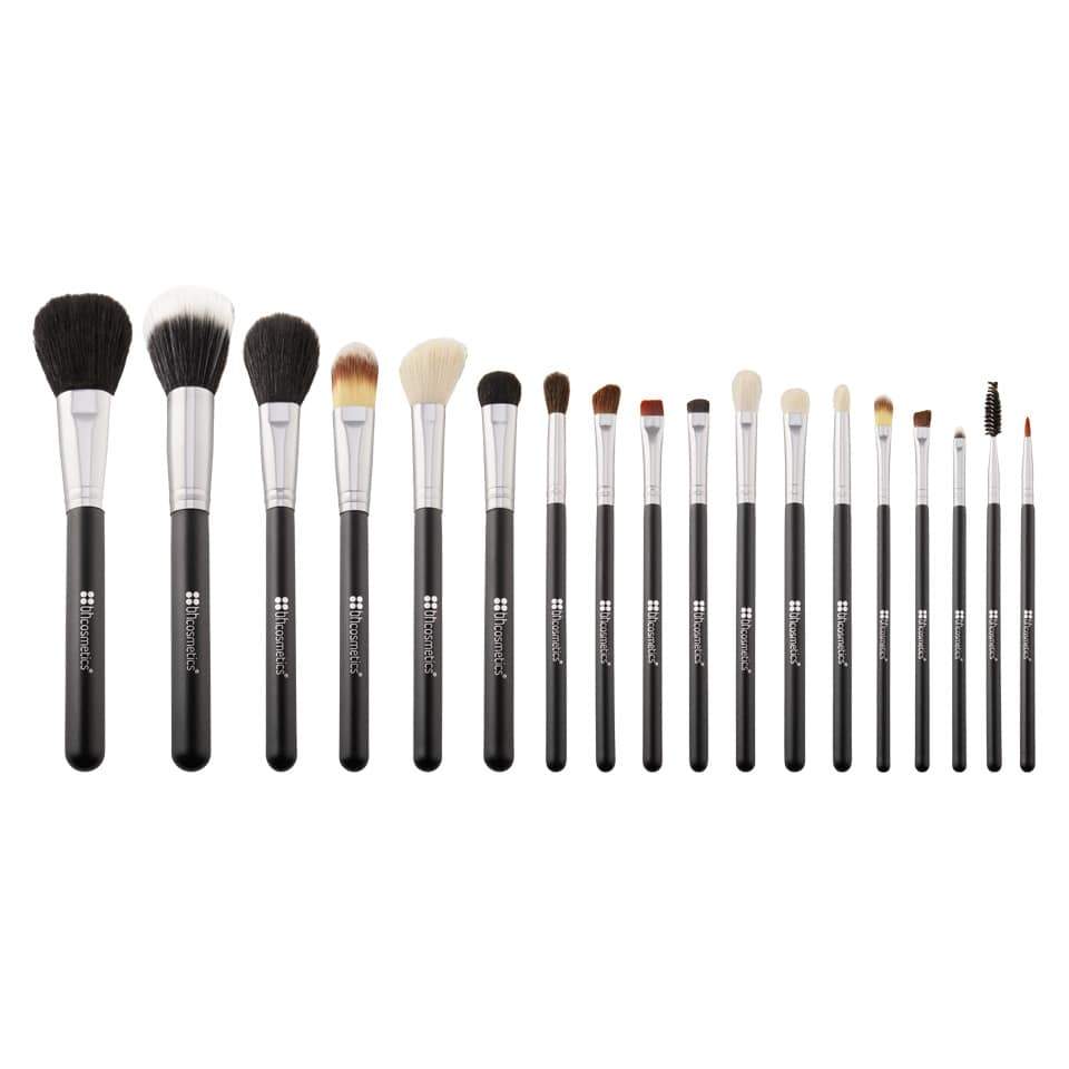 BH COSMETICS Studio Pro 18 Piece BRUSH SET Price in Pakistan